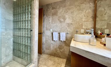 CASA EN CONDOMINIO EN BOSQUES DE LAS LOMAS PRIVADA DE LAS TEJAS