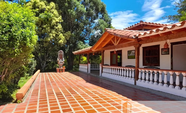 Casa-Finca en Venta Ubicado en EL CARMEN DE VIBORAL Codigo 1640