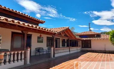 Casa-Finca en Venta Ubicado en EL CARMEN DE VIBORAL Codigo 1640