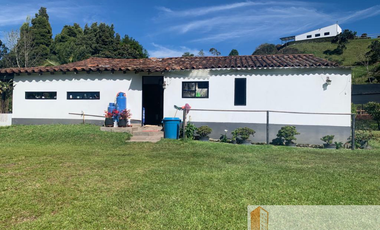 Finca en Venta Ubicado en Guarne Codigo 1706