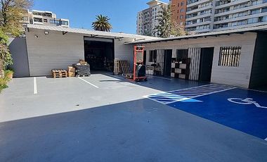 EXCELENTE PROPIEDAD COMERCIAL