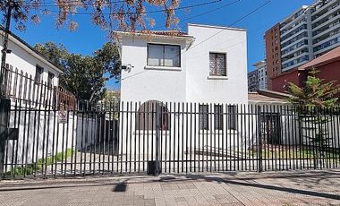 EXCELENTE PROPIEDAD COMERCIAL