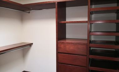 RESIDENCIA EN VENTA EN LOMAS VERDES 6a SECCION NAUCALPAN