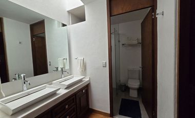 Casa amueblada en  Renta en Jardines del Pedregal