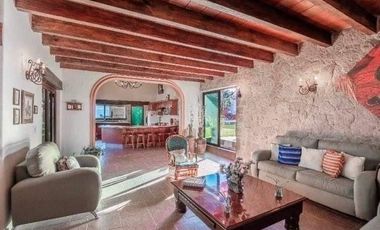 ESPECTACULAR CASA DE CAMPO EN VENTA EN ACATLÁN DE JUÁREZ