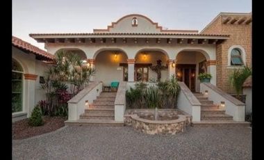 ESPECTACULAR CASA DE CAMPO EN VENTA EN ACATLÁN DE JUÁREZ