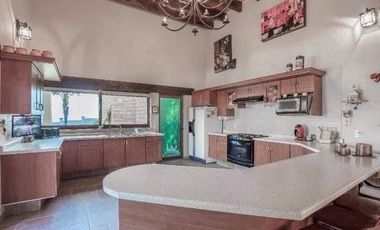 ESPECTACULAR CASA DE CAMPO EN VENTA EN ACATLÁN DE JUÁREZ