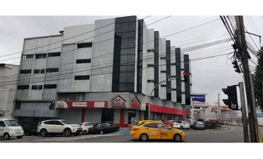 ALQUILER Y VENTA DE  LOCAL COMERCIAL CALIDONIA 3350M2 JP
