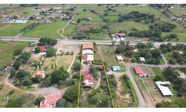 Propiedad Industrial en Aguadulce