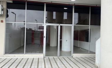 SEA CONFIABLE ALQUILA LOCAL COMERCIAL EN PH MYSTIC TOWERS