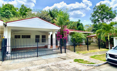 VENTA CASA  309M2 EN REA REVERTIDA ALBROOK KAF