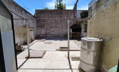 Casa en venta en Ramos Mejia Sur