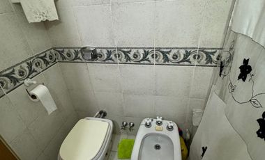 Departamento 2 Amb. con 2 Bacones en Lomas de Zamora