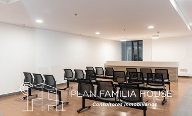 Hermoso consultorio para arriendo en frente de fontanar Chía