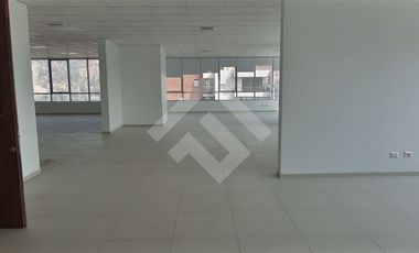 Oficina en Venta en Barros Borgoño