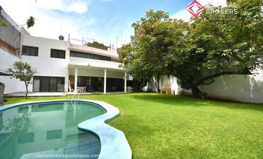 Casa de Lujo en Venta en Colonia  Ideal para Desarrollar Torre de Departamentos