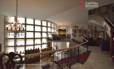 Casa de Lujo en Venta en Colonia  Ideal para Desarrollar Torre de Departamentos
