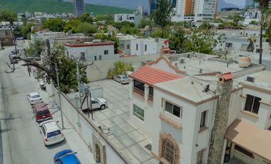 VENTA DE CASA ZONA OBISPADO