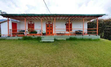 Finca para la venta con muy buena vista