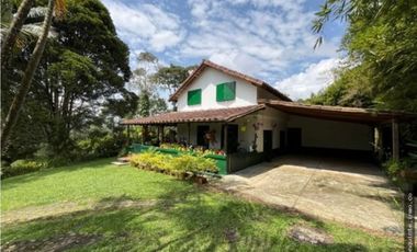 VENTA FINCA-LOTE INDUSTRIAL EN CALDAS, ANTIOQUIA