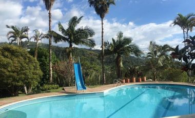 FINCA ANOLAIMA CUNDINAMARCA