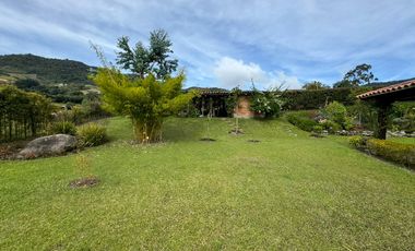 Hermosa finca para la venta rodeada de naturaleza
