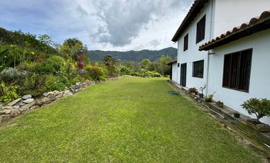 Hermosa finca para la venta rodeada de naturaleza
