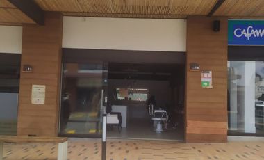 24A2404 LOCAL COMERCIAL PARA LA VENTA EN LA CEJA