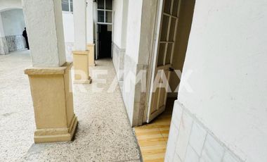CASA EN RENTA EN TOLUCA, AV. SEBASTIAN LERDO DE TEJADA - (3)