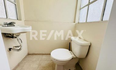 CASA EN RENTA EN TOLUCA, AV. SEBASTIAN LERDO DE TEJADA - (3)
