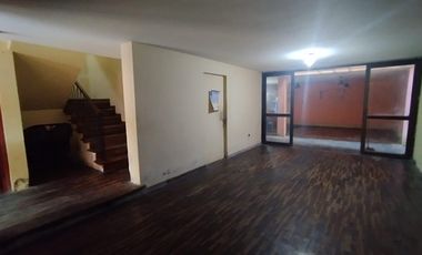 En venta Departamento en en 1er y 2do piso cerca a parque - San Miguel
