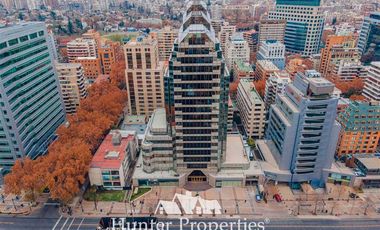 Oficina en Arriendo en Apoquindo / Augusto Leguia. Metro El Golf