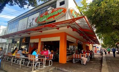 VENTA DE LOCALES EN CABECERA