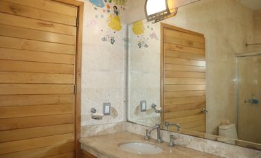 Casa en venta en Fraccionamiento Residencial Real Vista Hermosa, Colima.