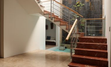 Casa en venta en Fraccionamiento Residencial Real Vista Hermosa, Colima.
