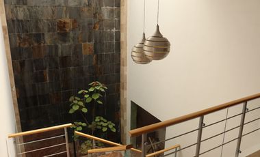 Casa en venta en Fraccionamiento Residencial Real Vista Hermosa, Colima.