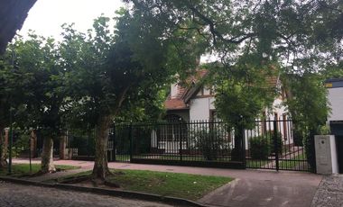 Casa - Banfield Oeste