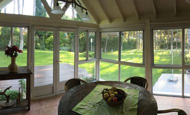 IMPORTANTE CHALET A 200 MTS DE MAR EN LA MEJOR ZONA DE PINAMAR (ZONA NORTE)