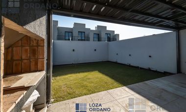 DUPLEX 3 DORMITORIOS MANANTIALES