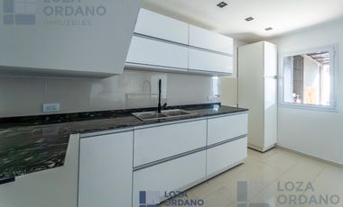 DUPLEX 3 DORMITORIOS MANANTIALES