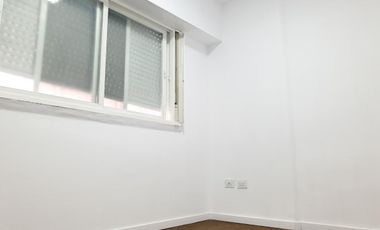 REFACCIONADO a NUEVO - PH 3 Ambientes con cochera y patio.