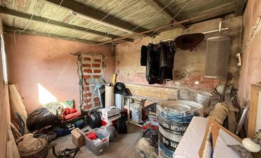 Casa en venta - 3 Dormitorios 1 Baño - Cocheras - 412Mts2 - Ensenada