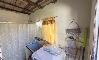 Casa en venta - 3 Dormitorios 1 Baño - Cocheras - 412Mts2 - Ensenada