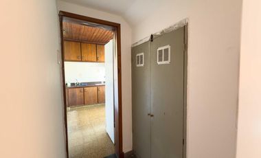 Casa en venta - 3 Dormitorios 1 Baño - Cocheras - 412Mts2 - Ensenada