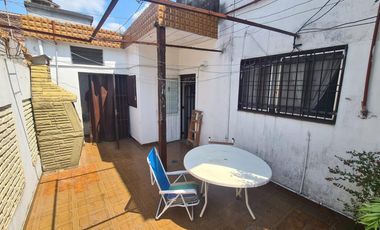 PH 4 ambientes con cochera en Ballester