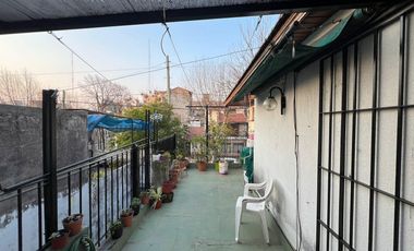 PH de cuatro ambientes a la venta en Sarandi