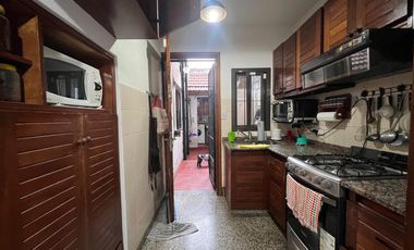 PH de cuatro ambientes a la venta en Sarandi