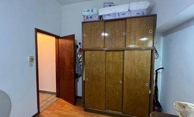 PH de cuatro ambientes a la venta en Sarandi