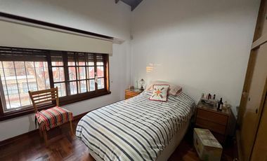 PH de cuatro ambientes a la venta en Sarandi