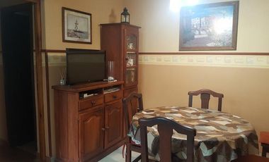 CHALET LOMAS DE ZAMORA
